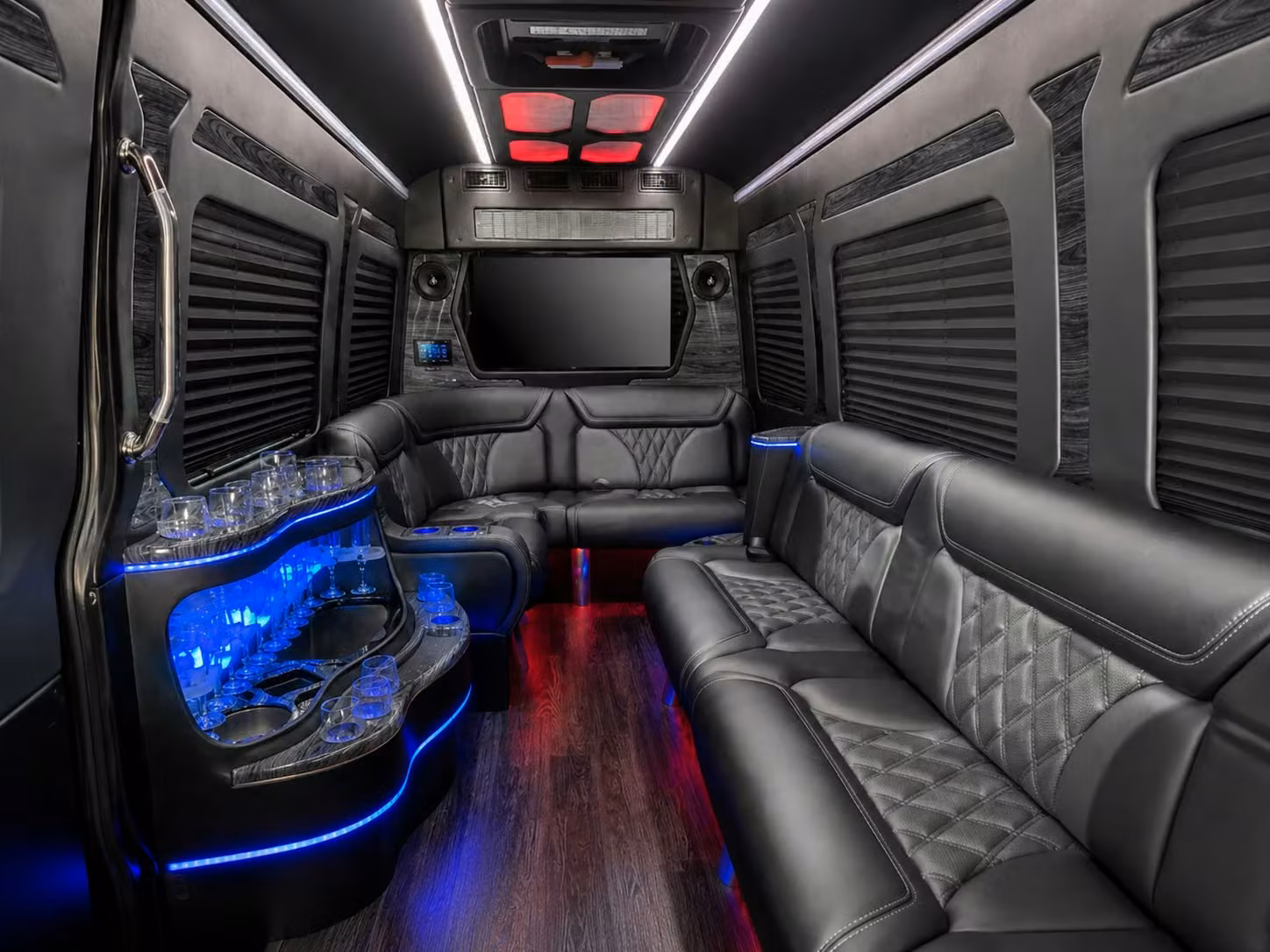 airport transfers and long distance mission trip buses from little rock