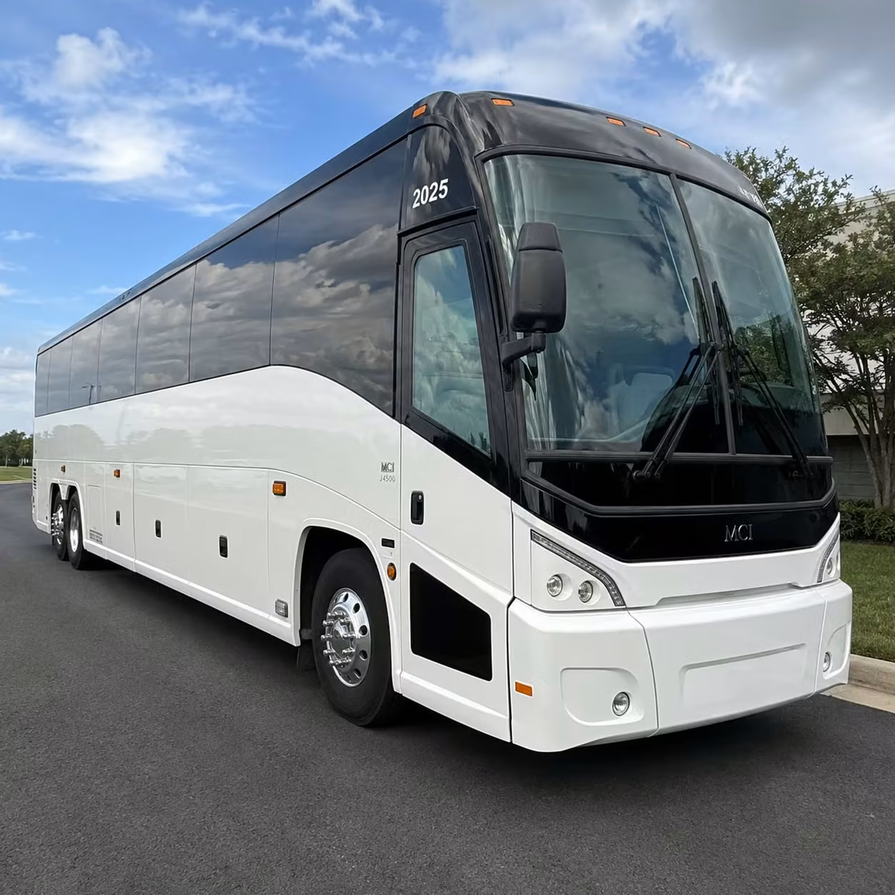 employee shuttle services for little rock businesses