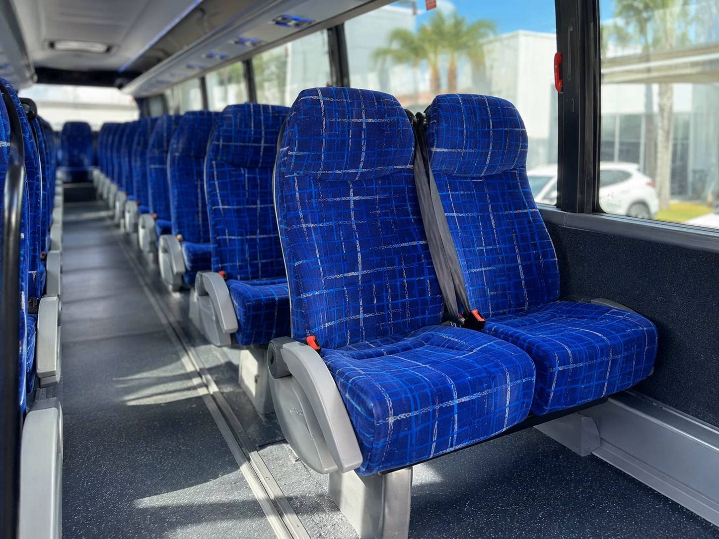 how bus type changes charter bus prices in little rock arkansas