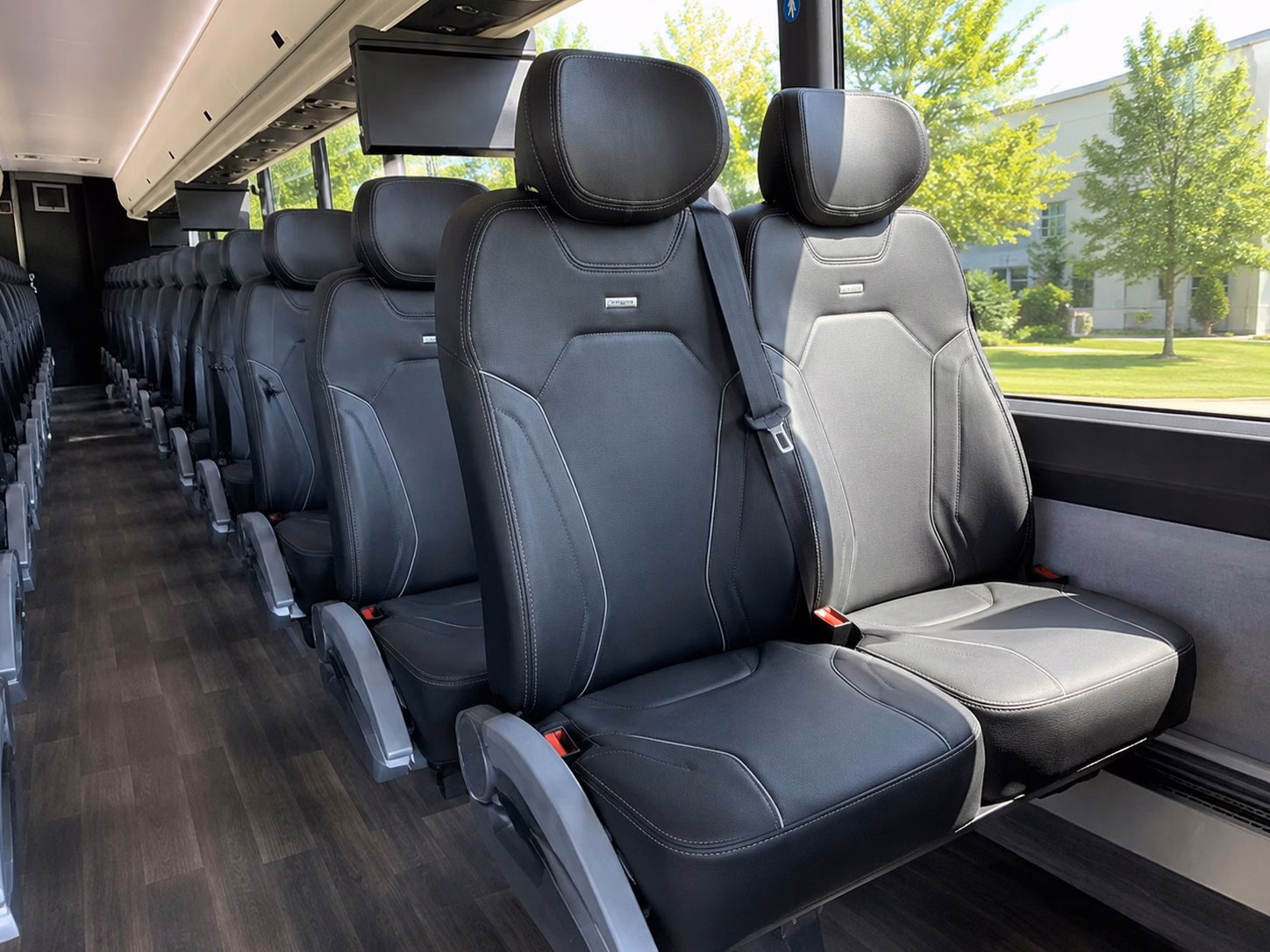 how the day of the week changes what a bus costs in little rock arkansas