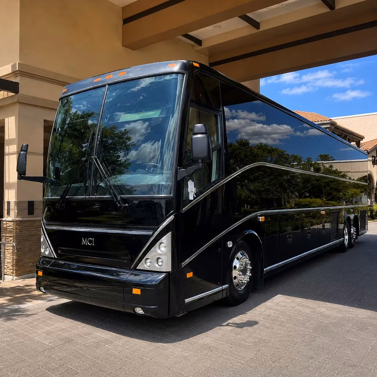 little rock wedding guest shuttle bus rentals