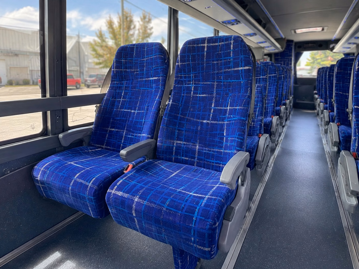 long distance charter bus rentals from little rock to memphis and beyond